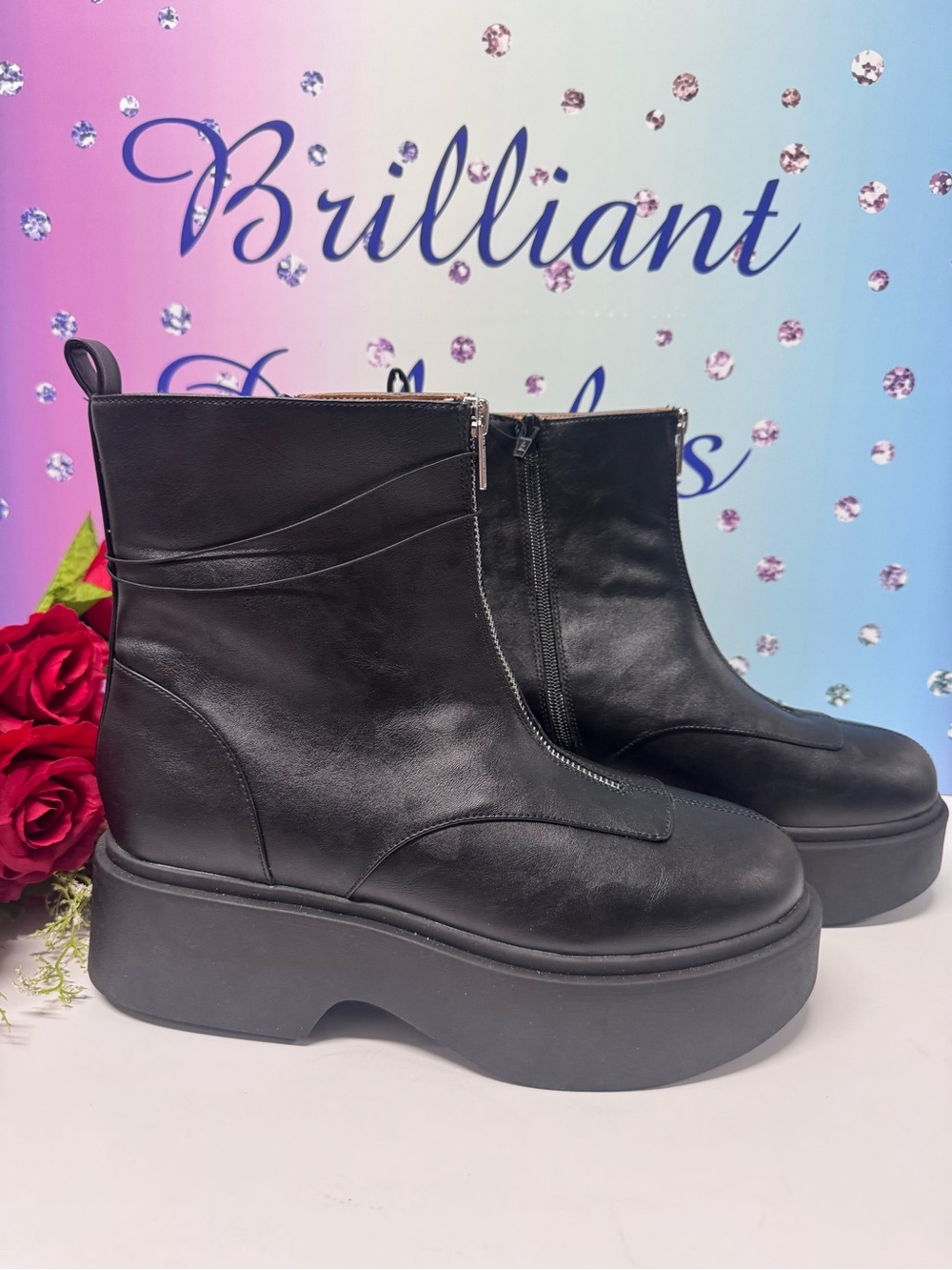 🖤NWT/NWB PLATFORM ZIP BOOTS - Picture 5 of 8